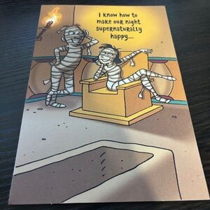MUMMY FUNNY HALLOWEEN GREETING CARD
